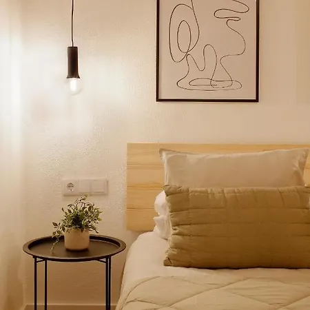 Emilio Tuya 60 شقة خيخون