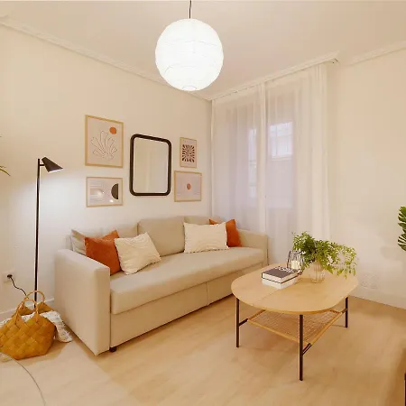 Emilio Tuya 60 شقة *