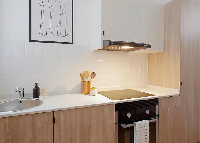 Emilio Tuya 60 Daire