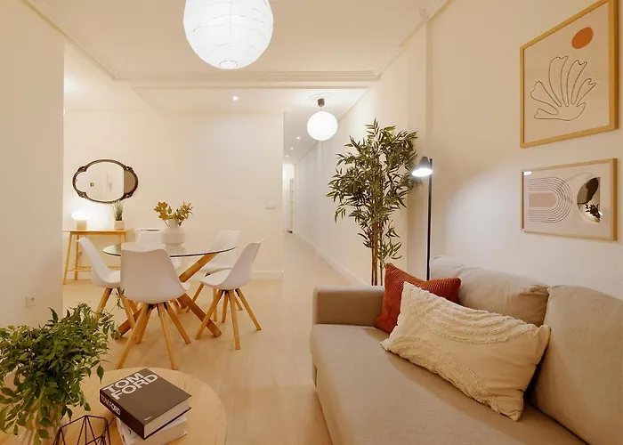 Emilio Tuya 60 * خيخون