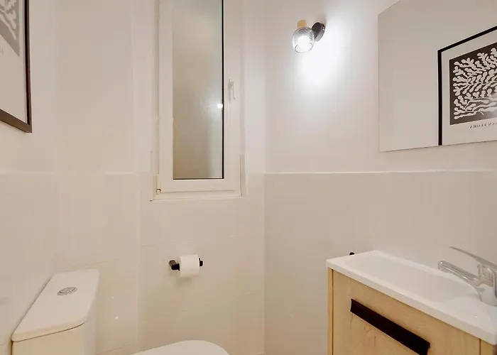 Daire Emilio Tuya 60