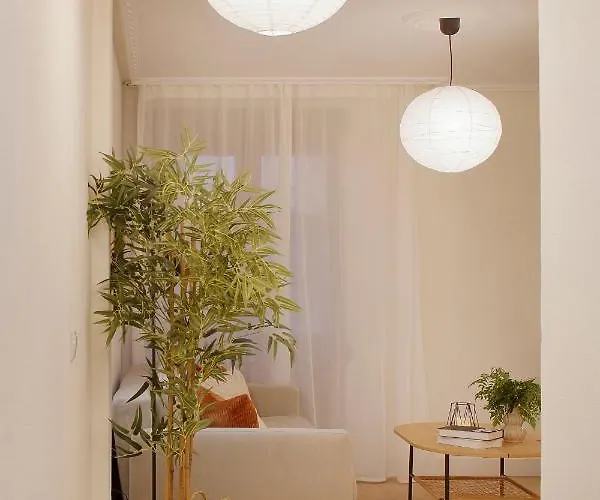 Emilio Tuya 60 * خيخون